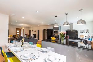 Kitchen/Diner- click for photo gallery